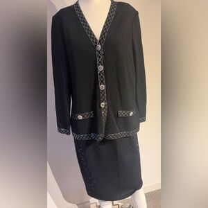 St. John Evening By Marie Gray Size 8